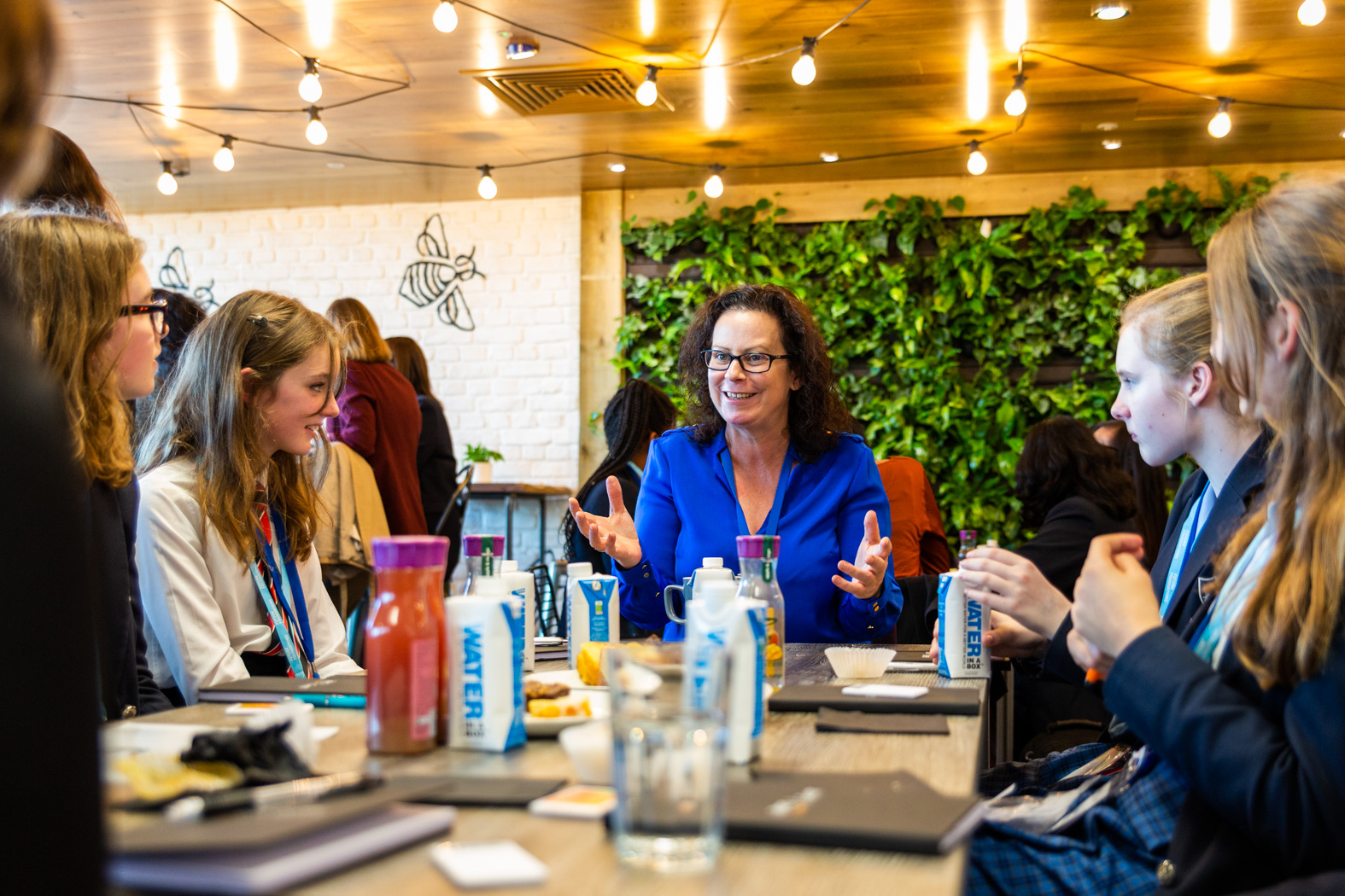 AWS GetIT, Mentoring afternoon tea, 2Oct2019, ©BronacMcNeill AWS GetIT, Mentoring afternoon tea, 2Oct2019, ©BronacMcNeill