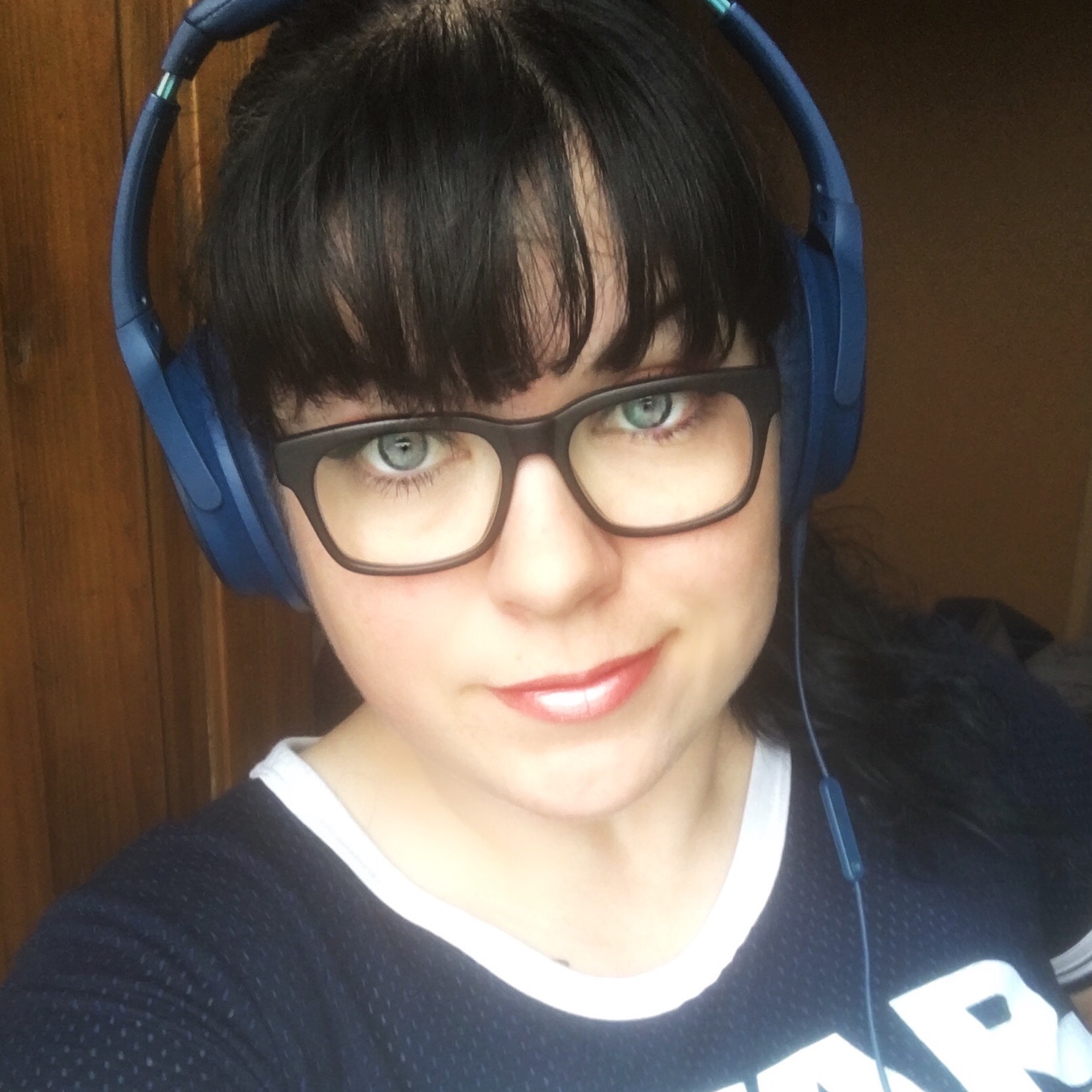 Ana Visneski Ana Visneski