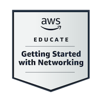 Emblema do curso Getting Started with Networking (Conceitos b&aacute;sicos da rede)