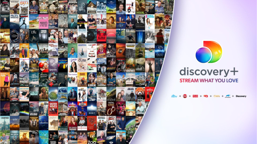 &Agrave; esquerda, h&aacute; uma compila&ccedil;&atilde;o de imagens dos programas e filmes dispon&iacute;veis no discovery+. &Agrave; direita, voc&ecirc; pode ver o logotipo do discovery+ sobre o slogan &ldquo;Stream what you love&rdquo; (Transmita o que voc&ecirc; ama) e os logotipos do HGTV, Food Network, TLC, ID, OWN, Animal Planet e Discovery.