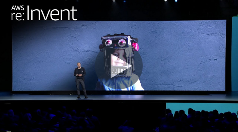 AWS re:Invent 2022 お客様による基調講演 - Siemens