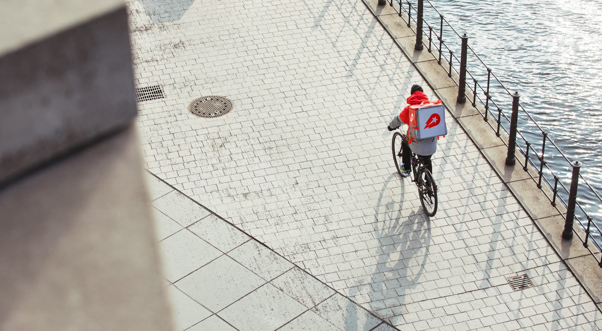 Delivery Hero bike delivery