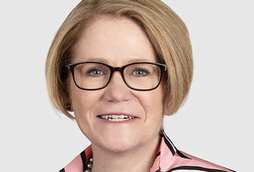 オーストラリア・ニュージーランド銀行 (ANZ)、テクノロジー関連最高財務責任者 (CFO)、Louise Higgins 氏