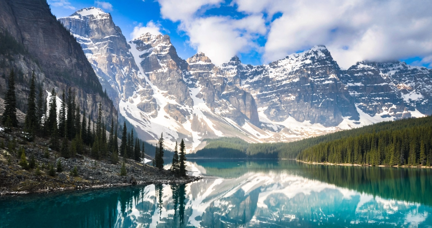 canada-lake-moraine