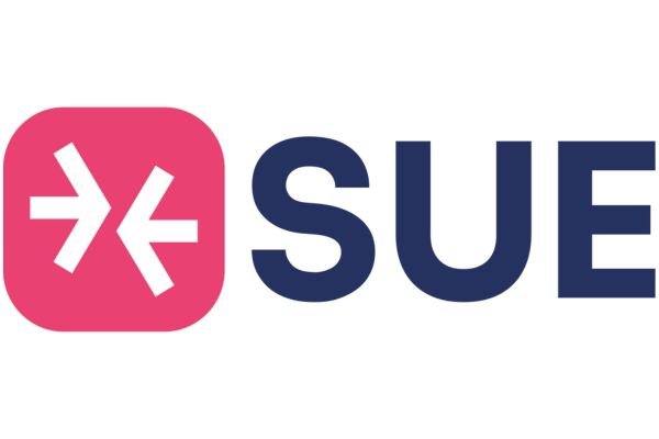 Alt-text: "Logo with a pink square containing two white arrows pointing inward, next to the text 'SUE' in bold navy blue letters."