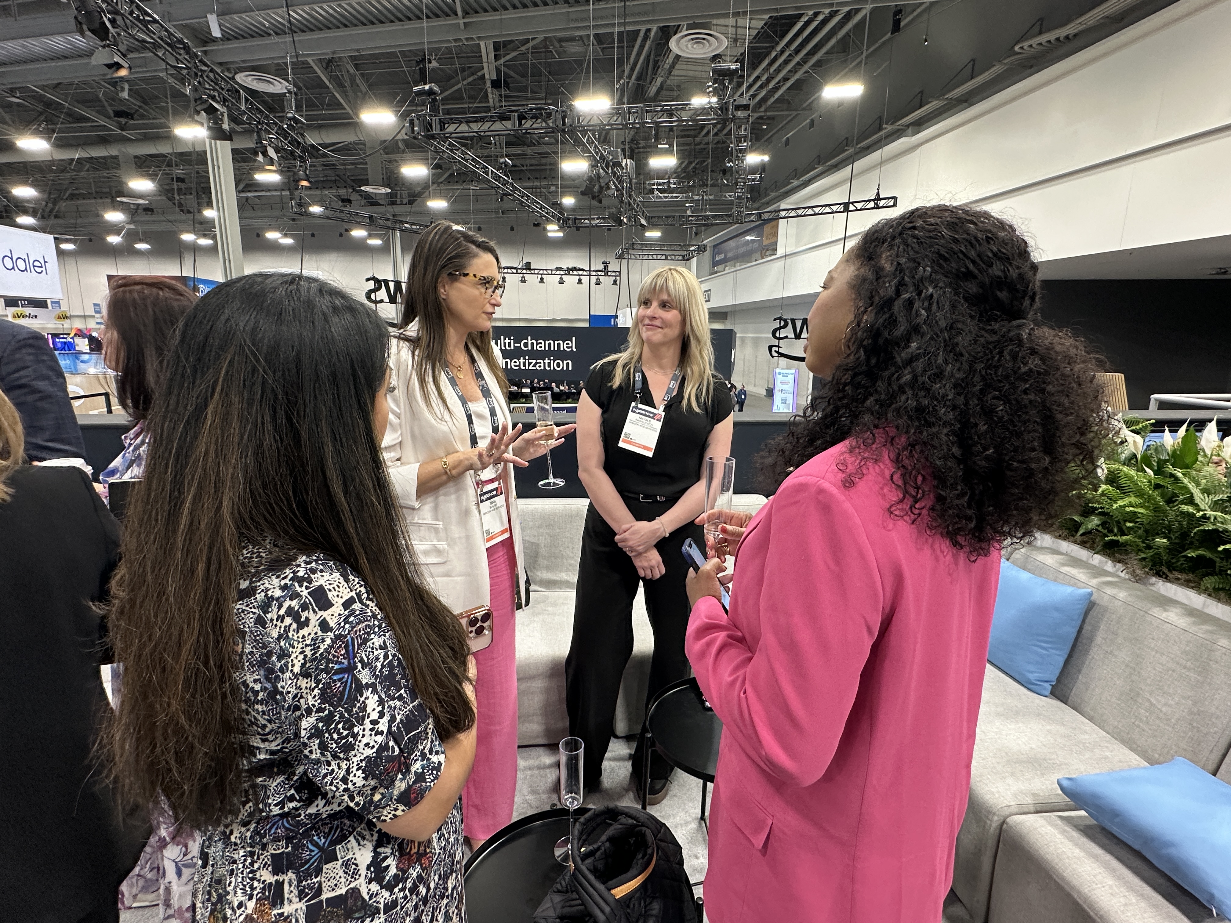 Missing alt text value