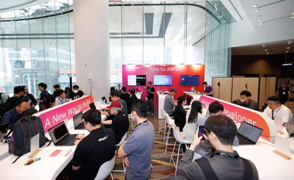 Missing alt text value