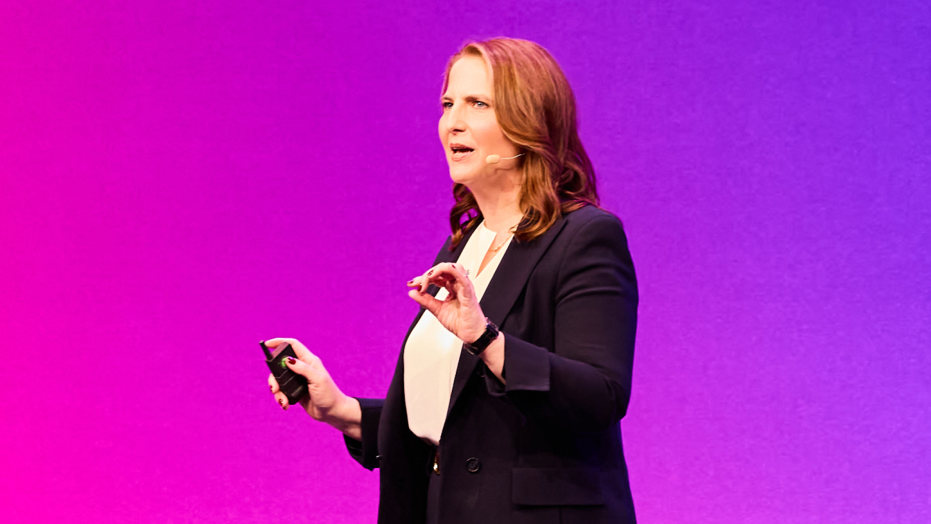 Missing alt text value