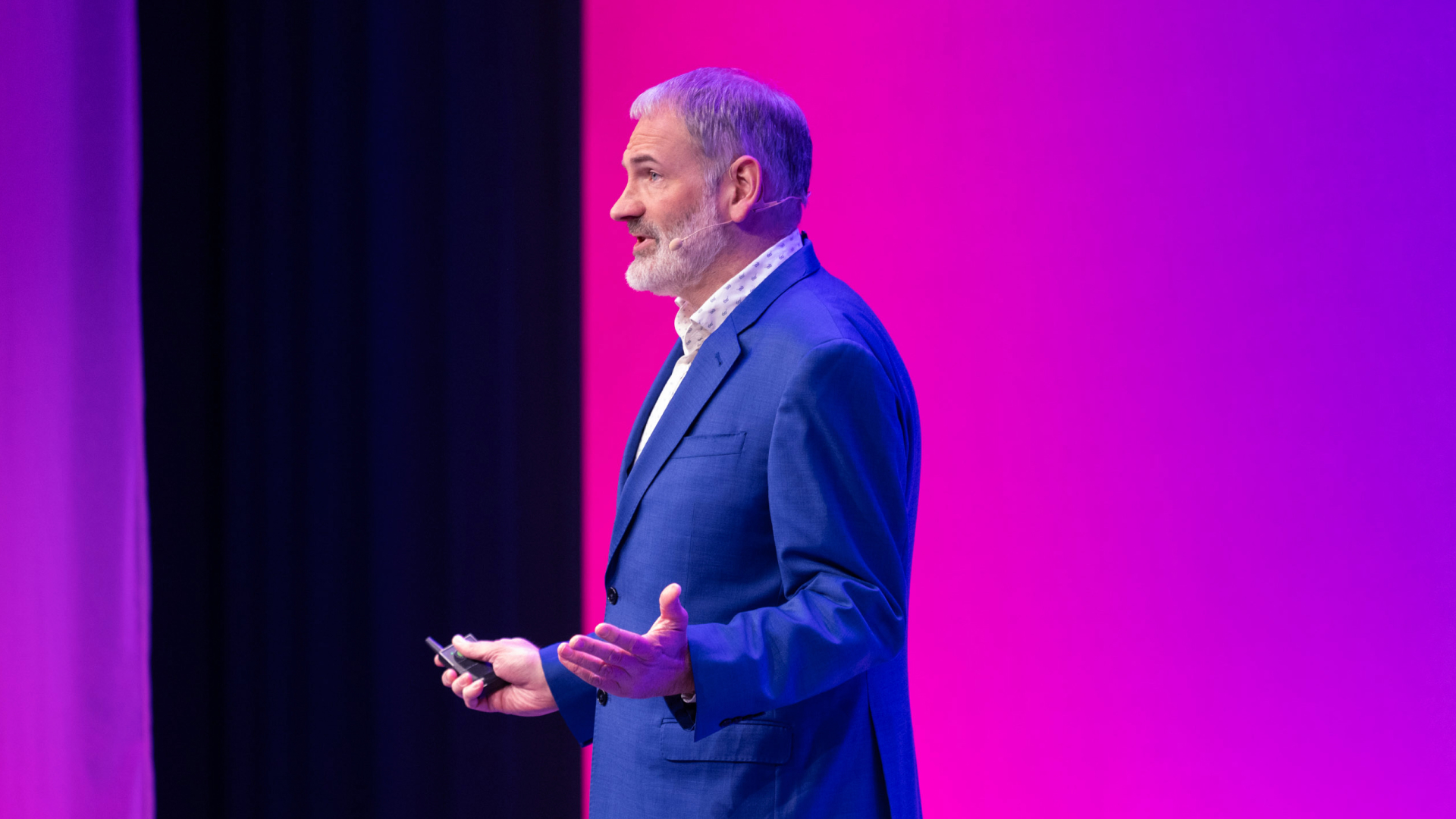 Missing alt text value