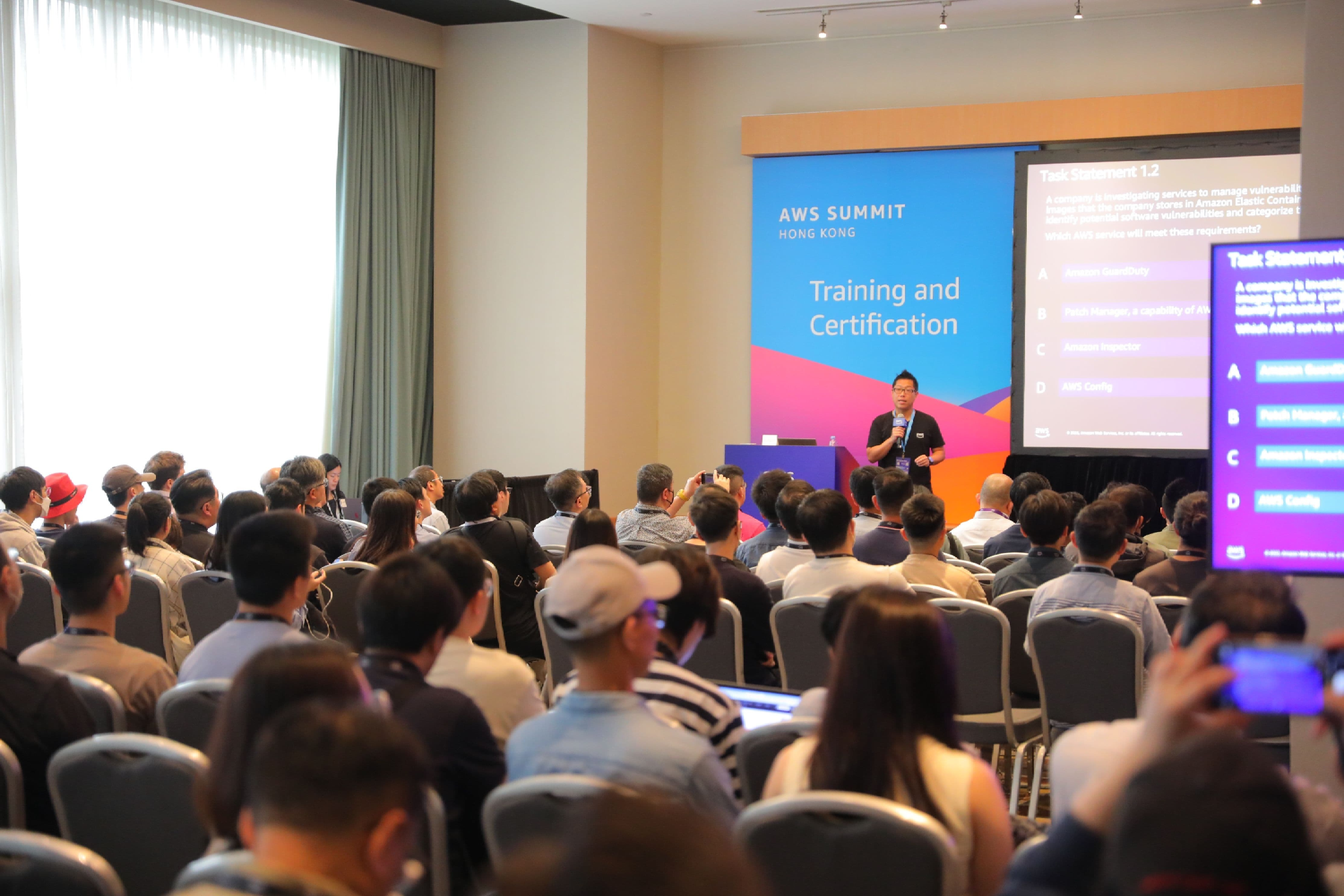 Missing alt text value