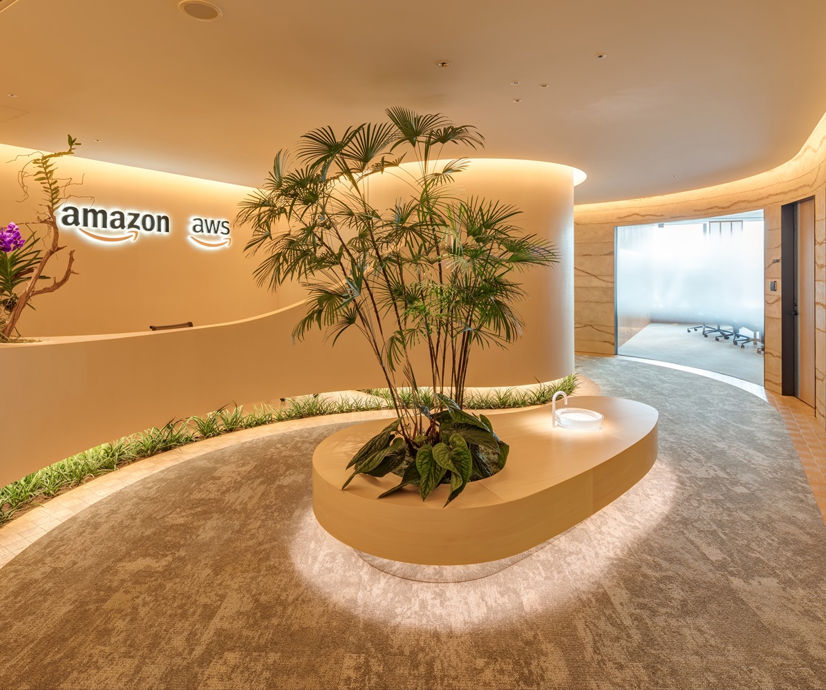 Missing alt text value