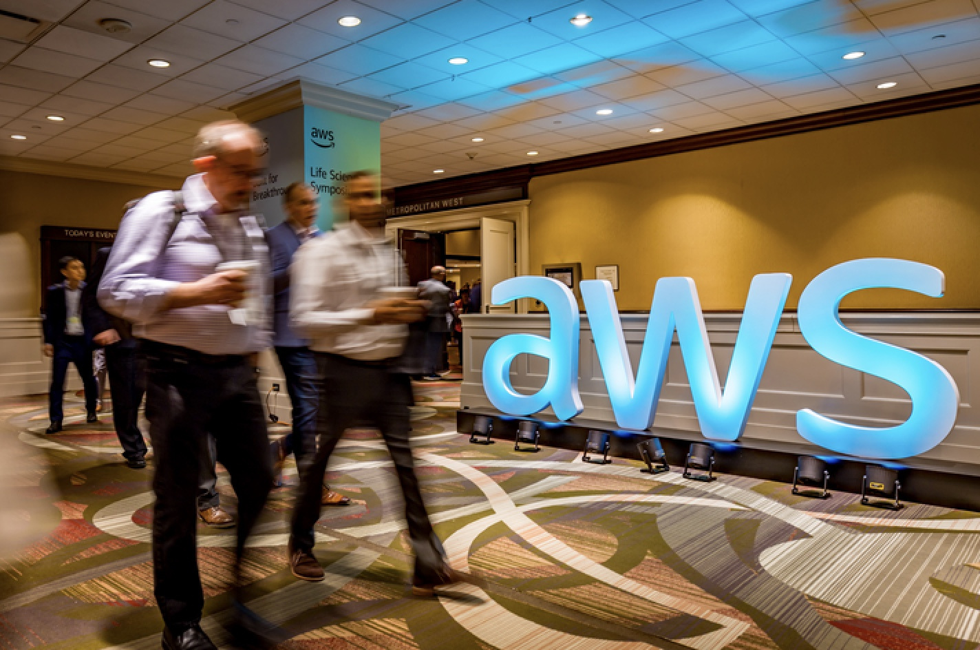 Missing alt text value