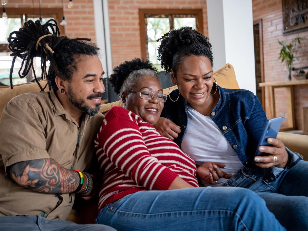 Missing alt text value