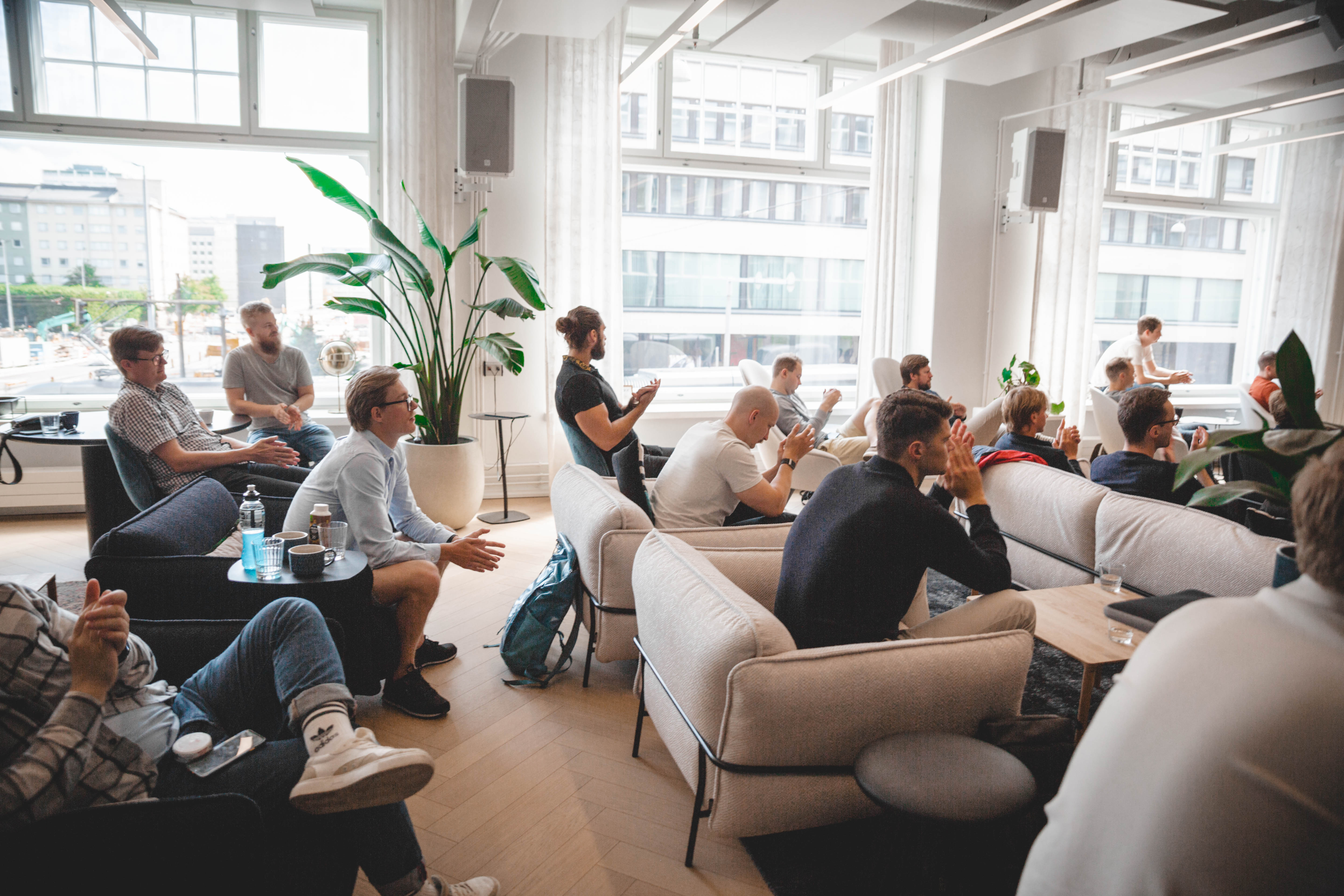 Missing alt text value