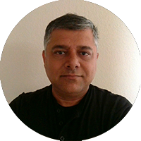 Headshot of guest speaker Kinshuk Pahare, featured for Glue podcasts.