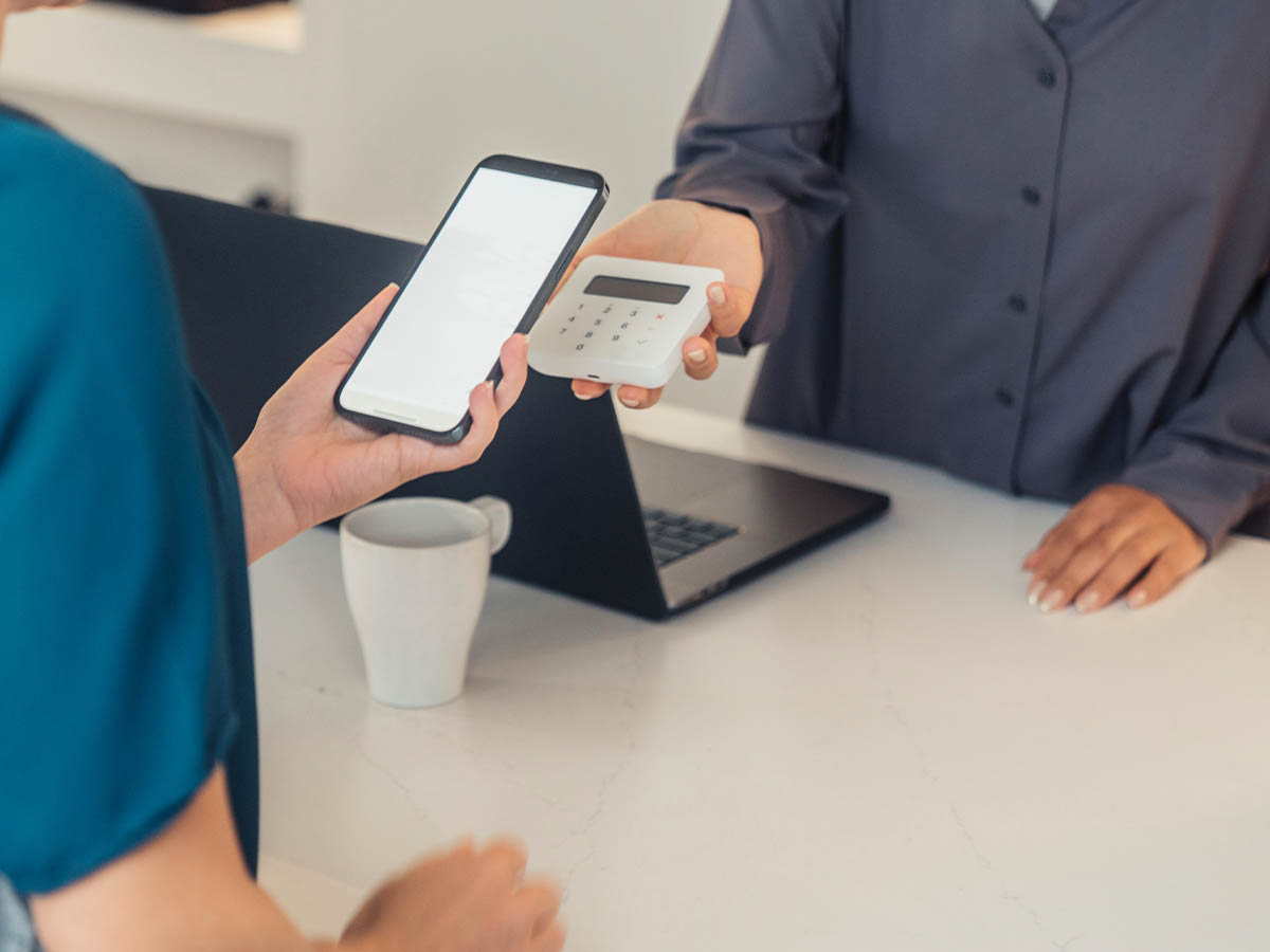 Missing alt text value