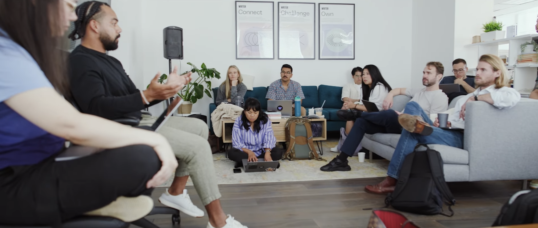 Missing alt text value