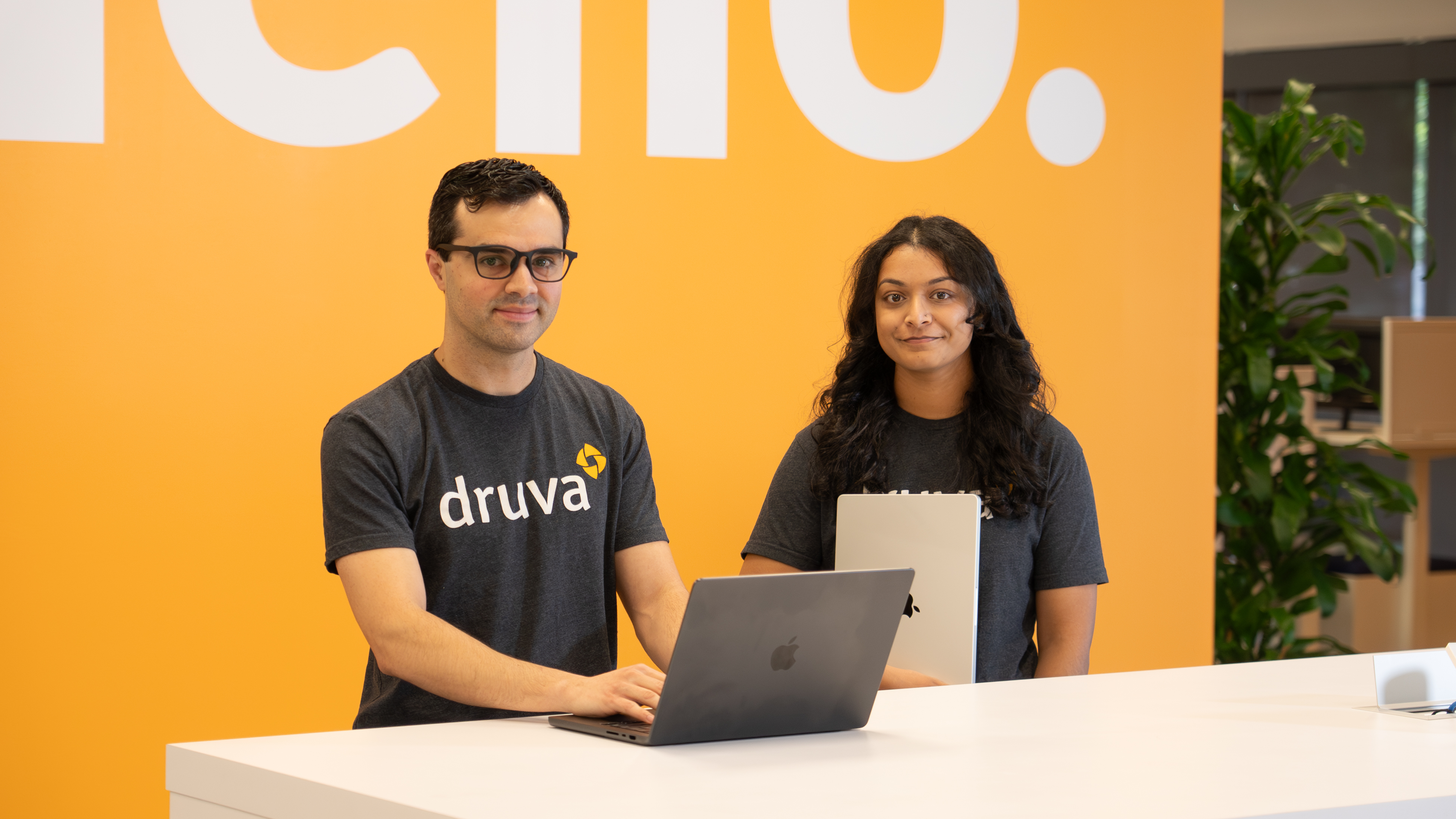 Missing alt text value