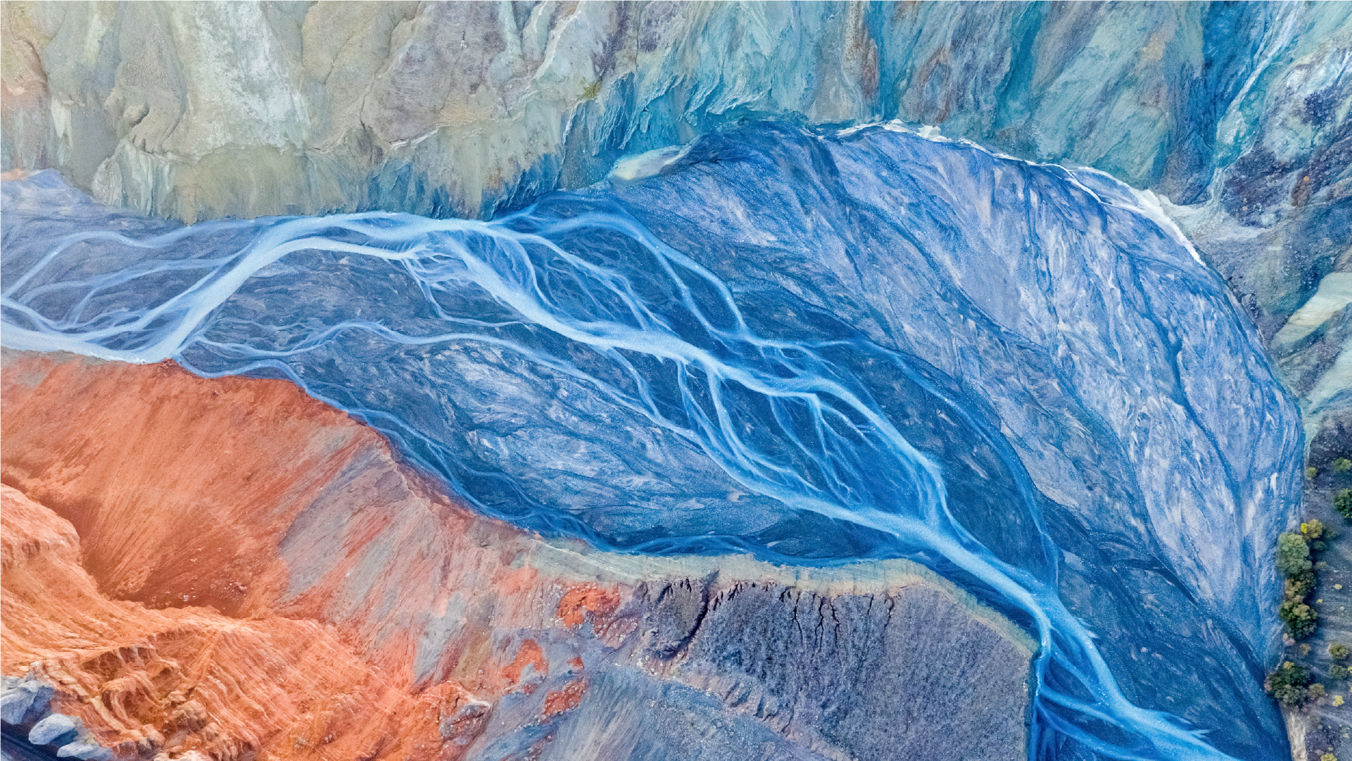 Missing alt text value