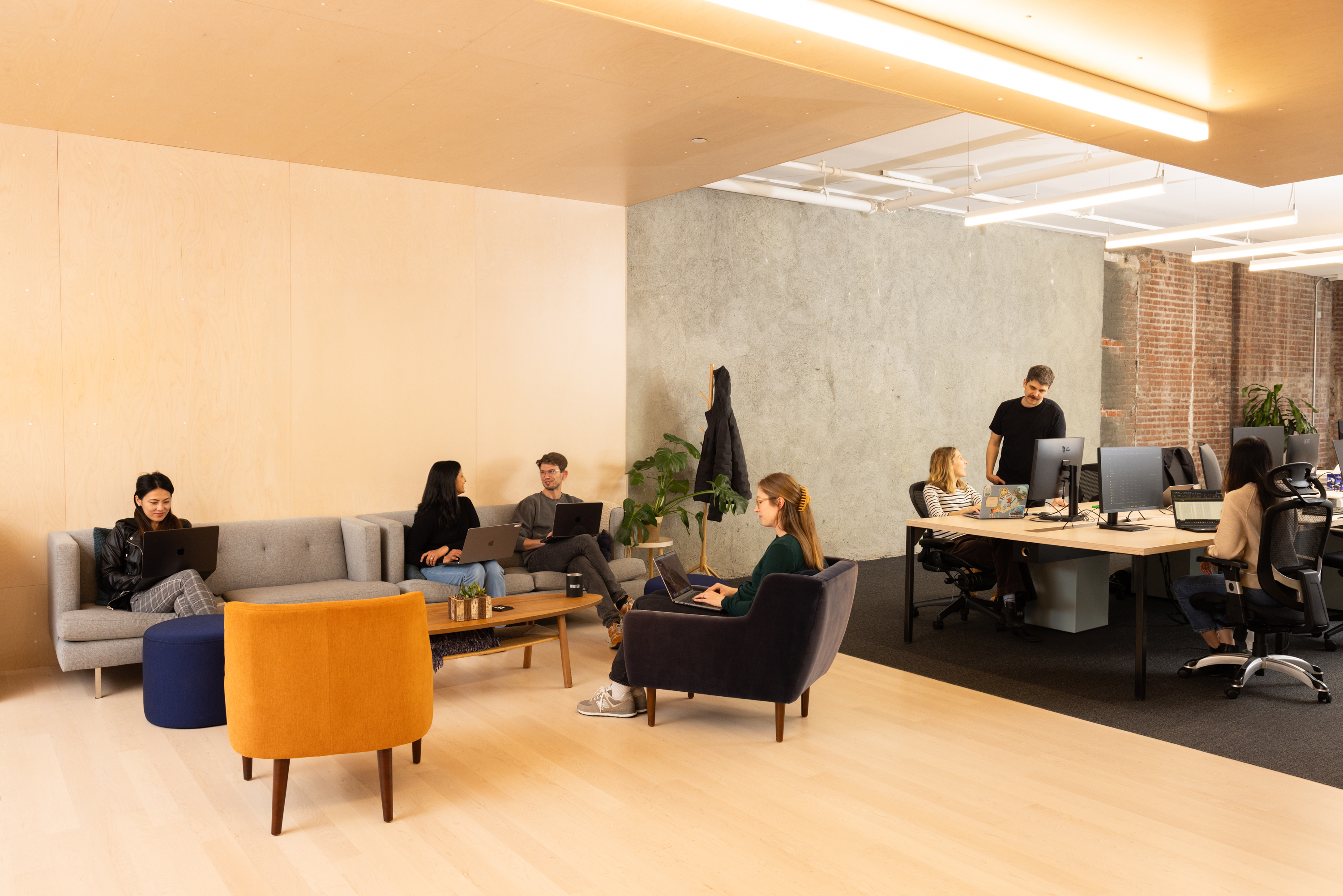 Missing alt text value