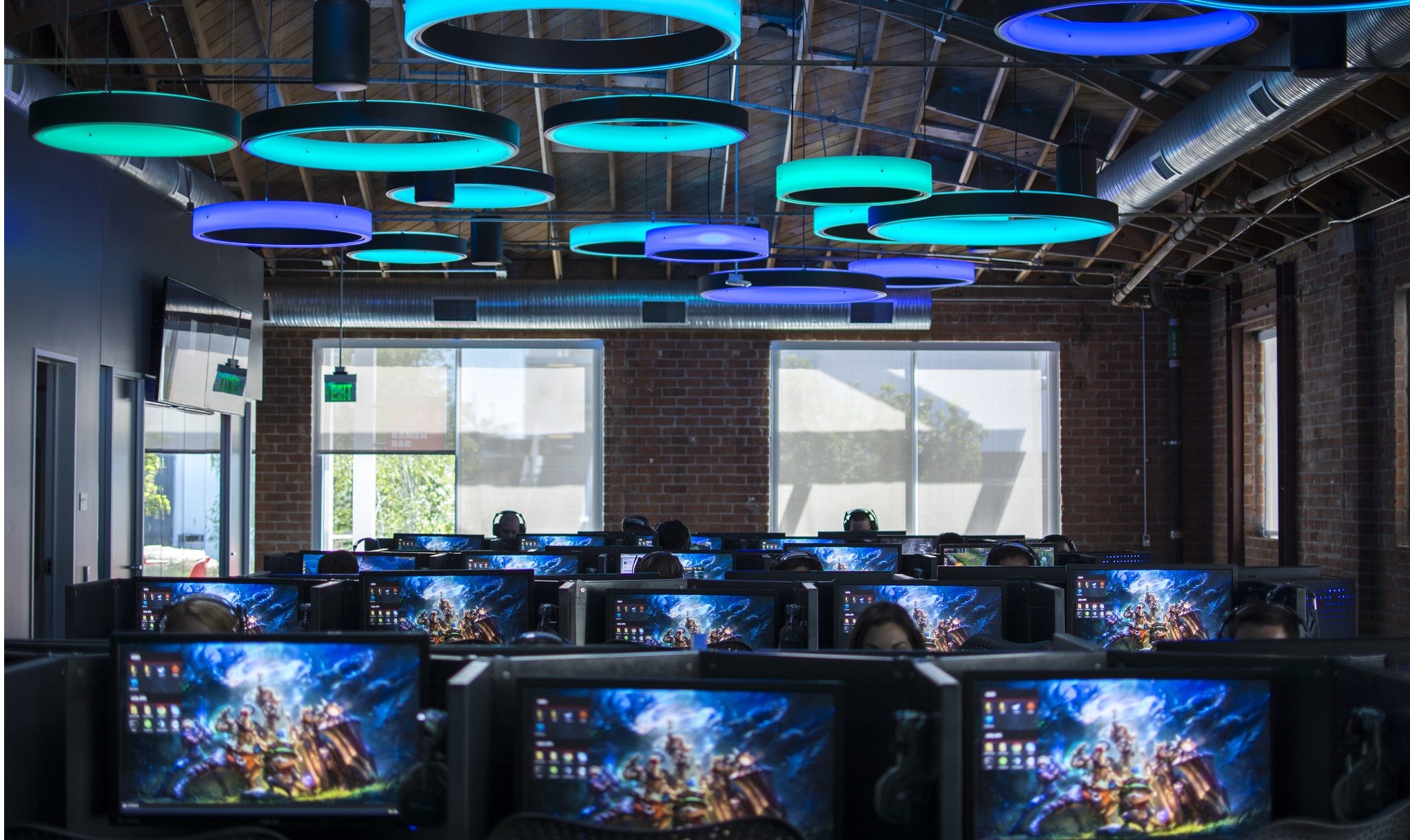 Missing alt text value