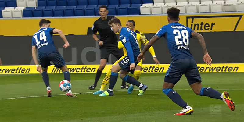 Missing alt text value