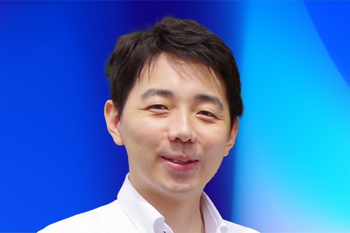 徳本直樹氏