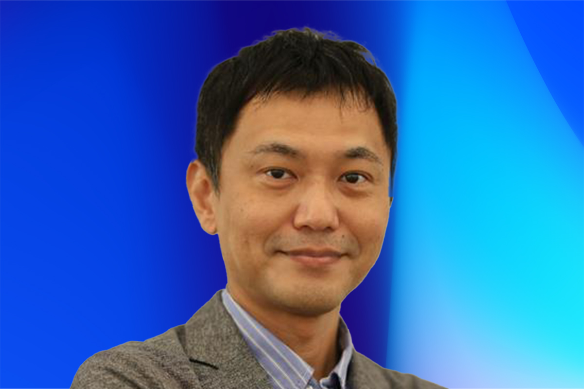 津田学氏