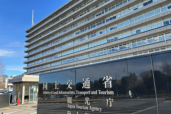 Missing alt text value