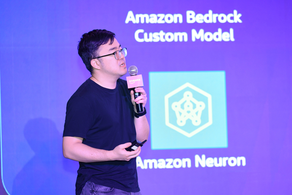 Missing alt text value