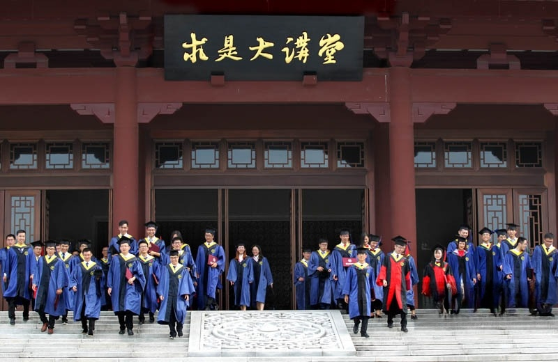 Missing alt text value