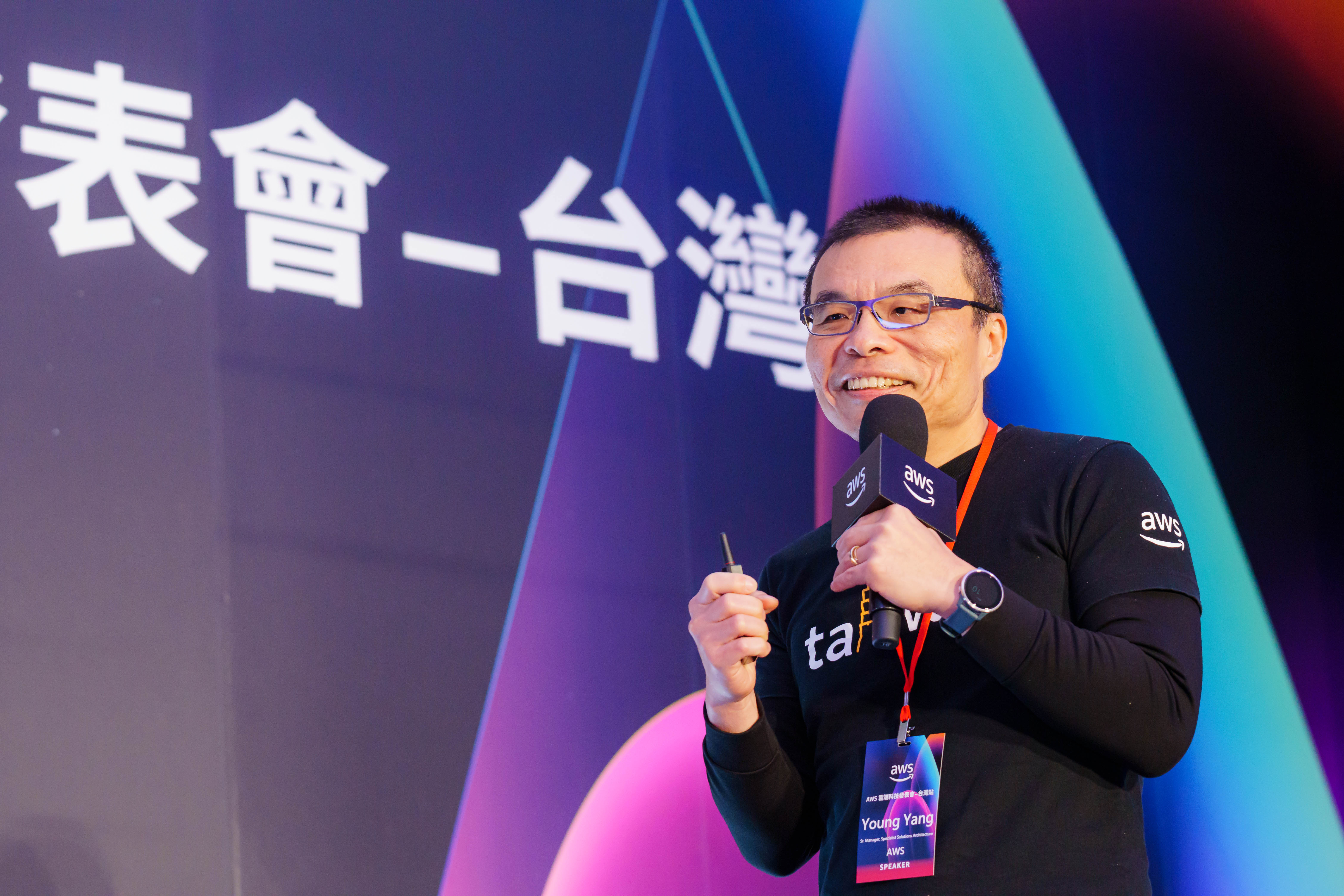 Missing alt text value