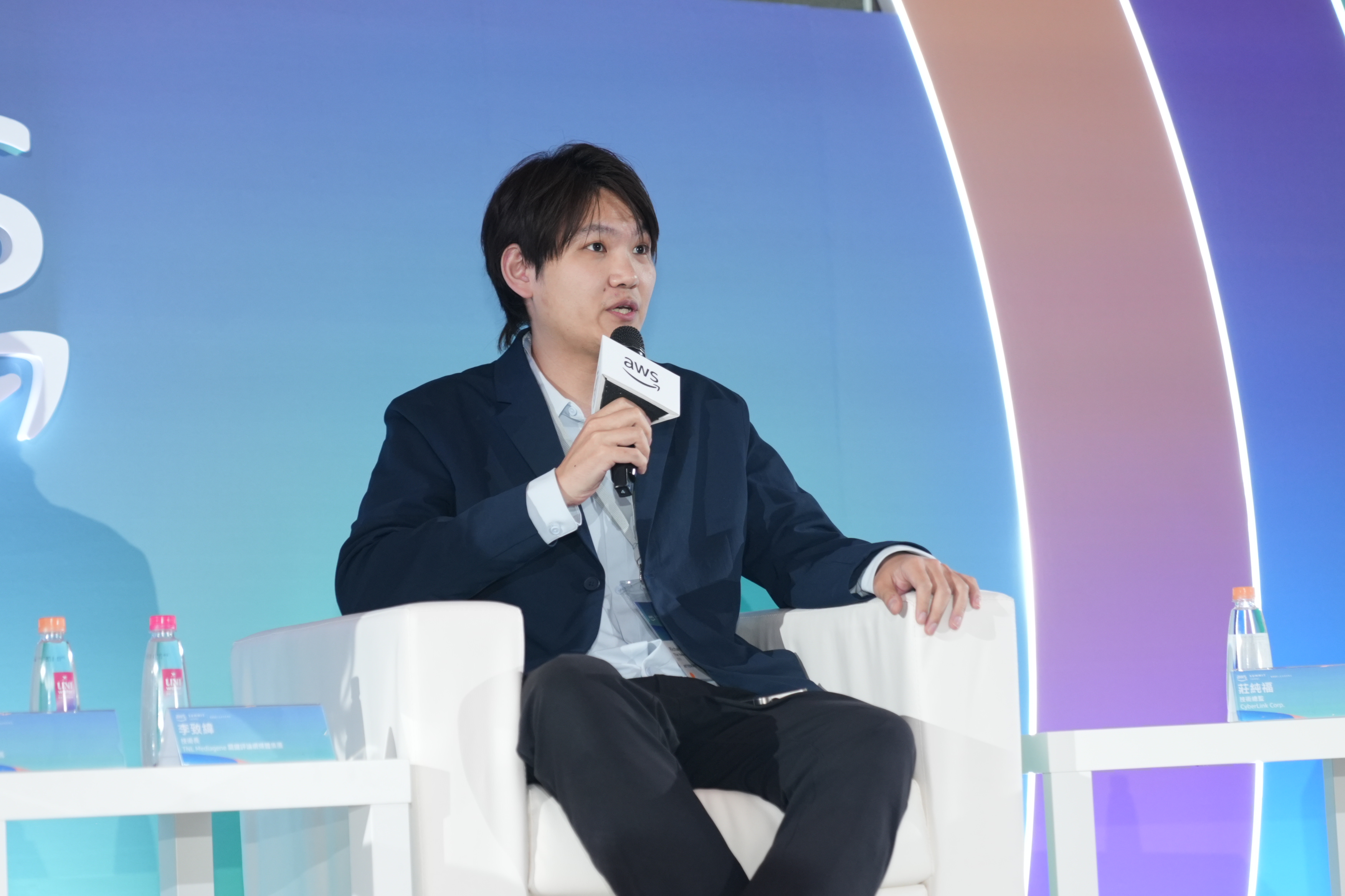 Missing alt text value