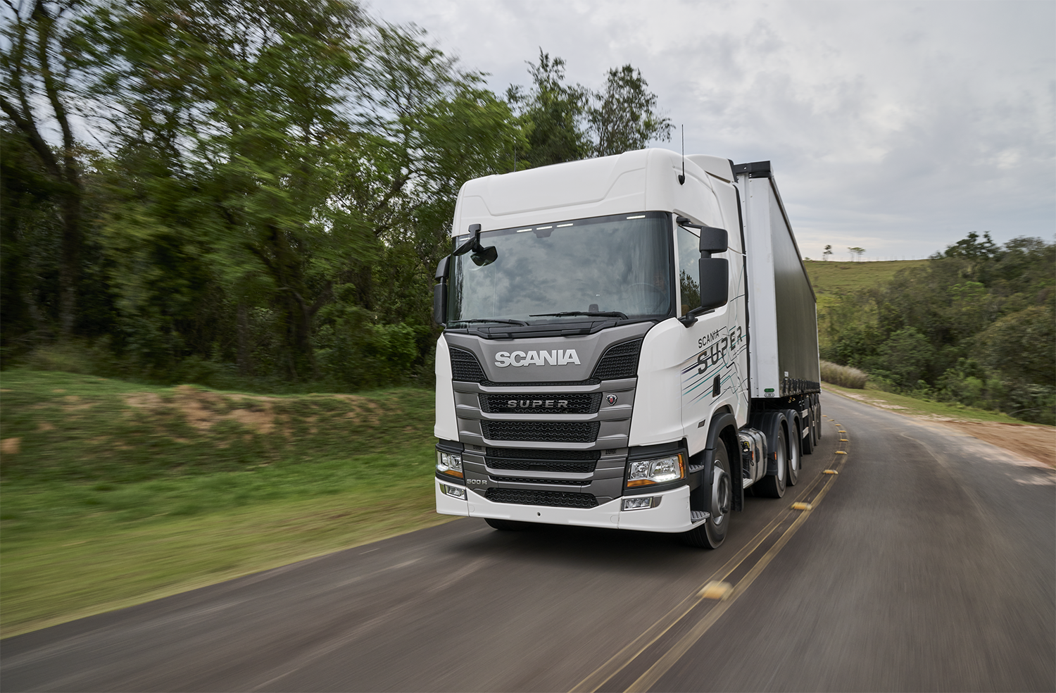 Scania Scales Its Connected-Vehicle Solution Using AWS